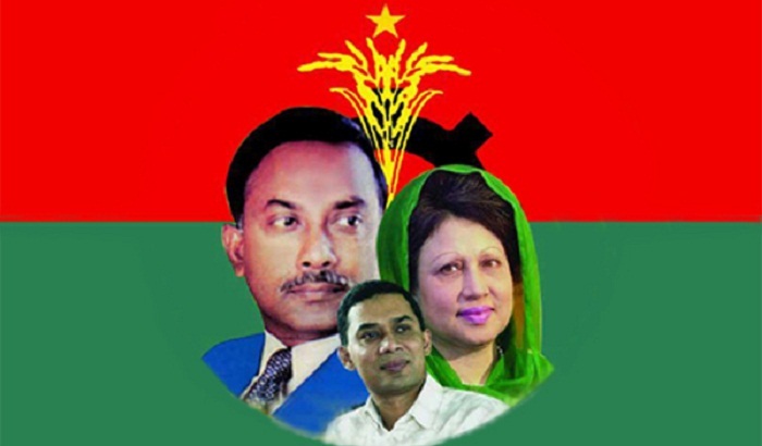 জিয়া, খালেদা ও তারেকের পোষ্টারে ছেয়ে গেছে চট্টগ্রাম