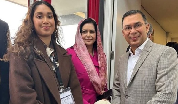 ১৭ বছর পর দেশে ফিরছেন জোবাইদা রহমান