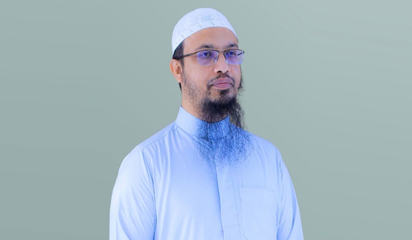 প্রত্যেকেই তার দায়িত্ব সম্পর্কে জিজ্ঞাসিত হবে