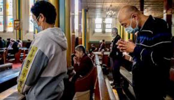 চীনে ৩০ পাদরি গ্রেপ্তার, বড় অভিযানের সূচনা