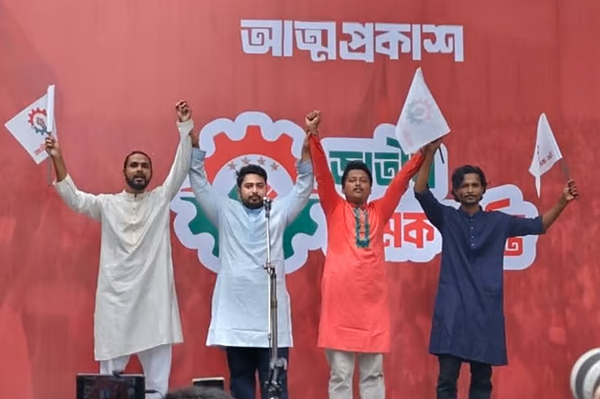 কিছু রাজনৈতিক দল ঐকমত্যের নামে জনগণের সঙ্গে প্রতারণা করে কাগজে সই করছে: নাহিদ ইসলাম