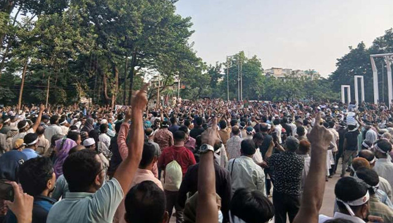 কর্মবিরতি স্থগিতের পর মধ্যরাতে সিদ্ধান্ত পরিবর্তন প্রাথমিক শিক্ষক নেতাদের