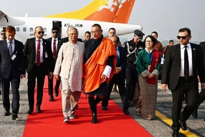 বিকালে প্রধান উপদেষ্টার সঙ্গে ভুটানের প্রধানমন্ত্রীর বৈঠক