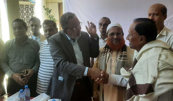 নবীনগরে হিন্দু ধর্মাবলম্বীদের সাথে জামায়াত প্রার্থীর মতবিনিময়