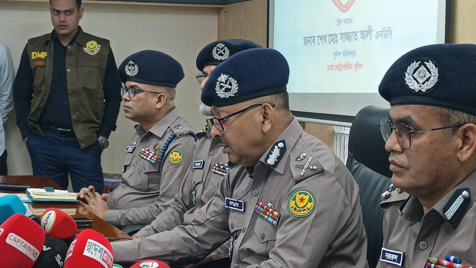 ঢাকা মহানগরীর ৩৭ ঝুঁকিপূর্ণ কেন্দ্র: ডিএমপি কমিশনার