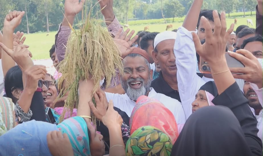 উচ্ছ্বাসে ভাসছে নওগাঁ, মন্ত্রী দেখতে চান ফজলে হুদা বাবুলকে
