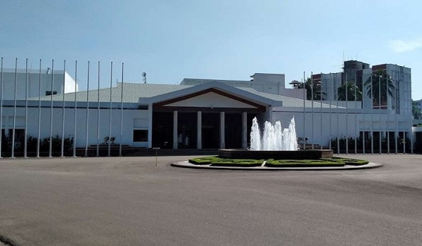 প্রধানমন্ত্রীর ১০ উপদেষ্টার কার কোন দপ্তর