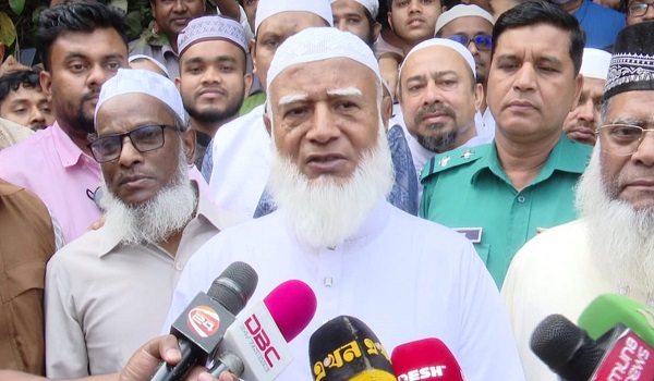 ’মন্ত্রিপর্যায়ের কাঁচা কথাবার্তা সমাজকে অস্থির করে অপরাধকে উস্কে দিচ্ছে’