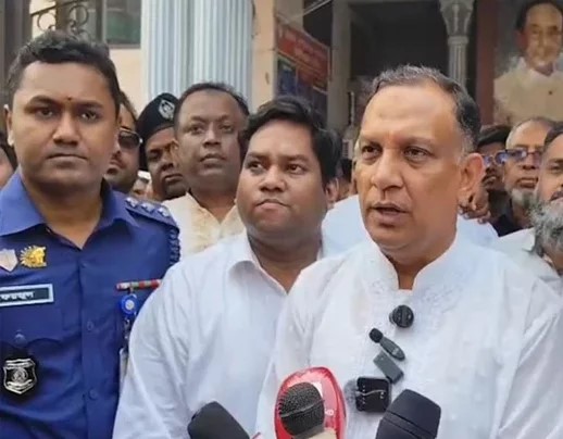 বাজার স্থিতিশীল রাখতে টিসিবি পণ্যের পর্যাপ্ত মজুত রয়েছে: বাণিজ্য প্রতিমন্ত্রী