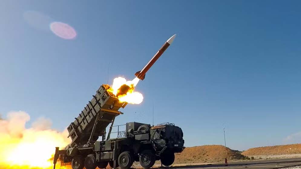 তিন মার্কিন যুদ্ধবিমান ধ্বংসের দায় কার ঘাড়ে চাপছে