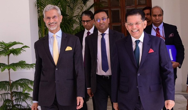 বাংলাদেশ-ভারত সম্পর্ক আরও দৃড় করার অঙ্গীকার