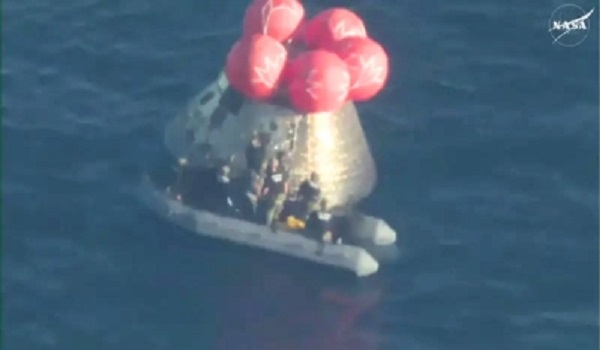 নিরাপদে পৃথিবীতে ফিরে এসেছেন ‘আর্টেমিস-২’ মিশনের নভোচারীরা