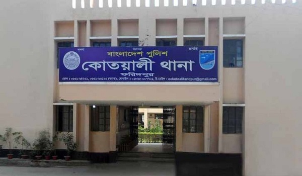 জমি দখলের উদ্দেশ্যে মাদ্রাসায় ভাংচুর-মালামাল লুটপাটের অভিযোগ