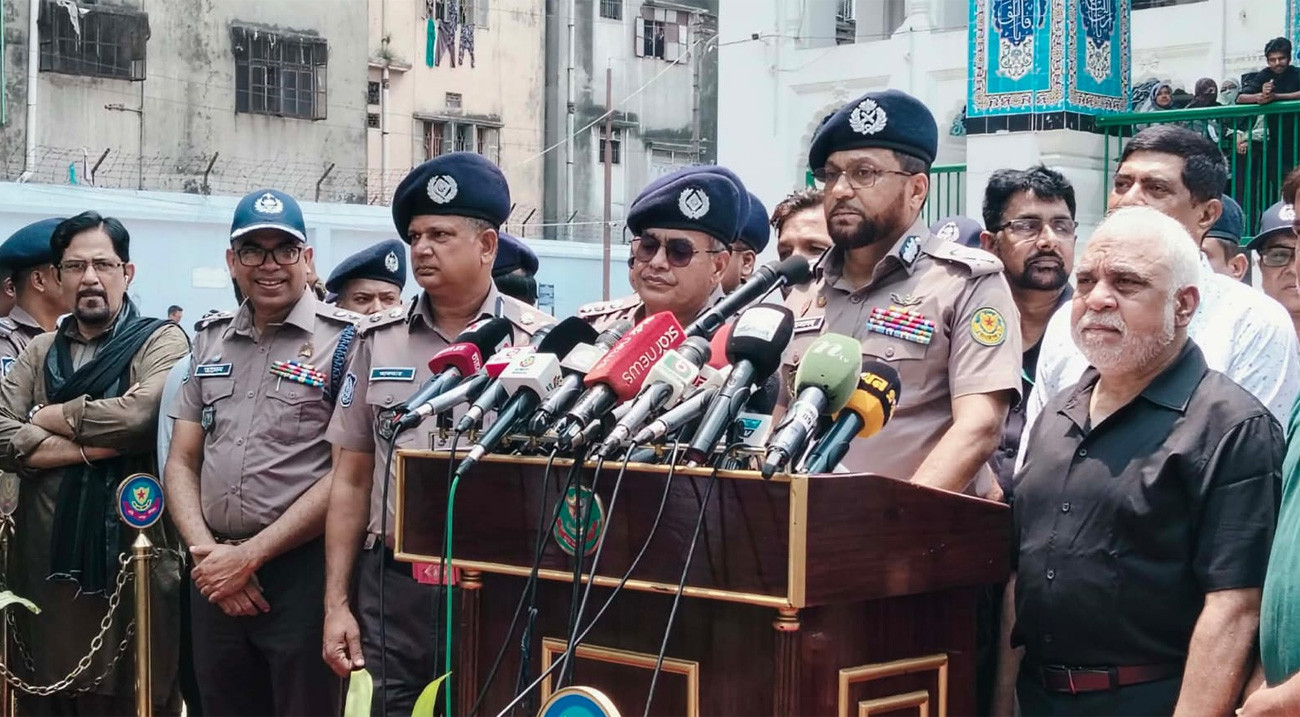 আশুরা ঘিরে নিশ্ছিদ্র নিরাপত্তা ব্যবস্থা গ্রহণ করেছে ডিএমপি