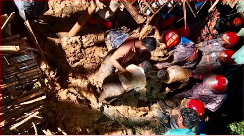 কক্সবাজারে পাহাড়ধসে মৃতের সংখ্যা বেড়ে ৯