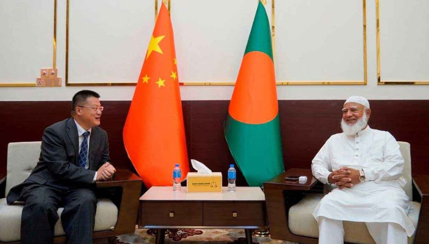 ‘তিস্তা ও করিডোর’ নিয়ে চীনের রাষ্ট্রদূতের সাথে জামায়াত আমীরের সাক্ষাৎ