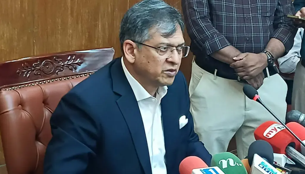 শিক্ষার্থীদের আন্দোলন ঘোলা পানিতে মাছ শিকারের চেষ্টা : স্বরাষ্ট্রমন্ত্রী