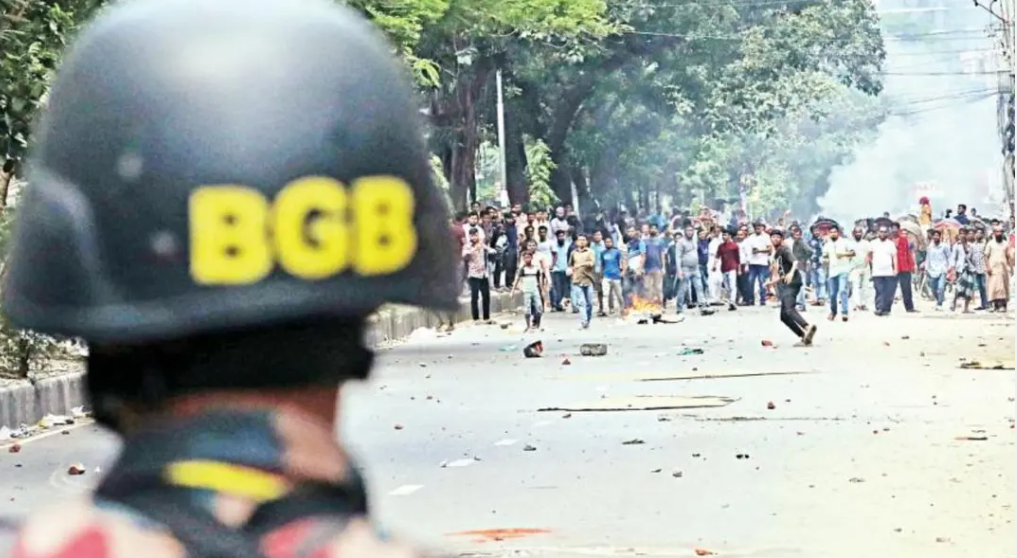 ১৯ জুলাই : কারফিউ-সেনা মোতায়েন, ইন্টারনেটহীন দেশে ছিল মৃত্যু উপত্যকা